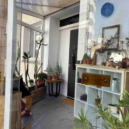 Centre-ville Avec Terrasse Et Place De Parking Apartment