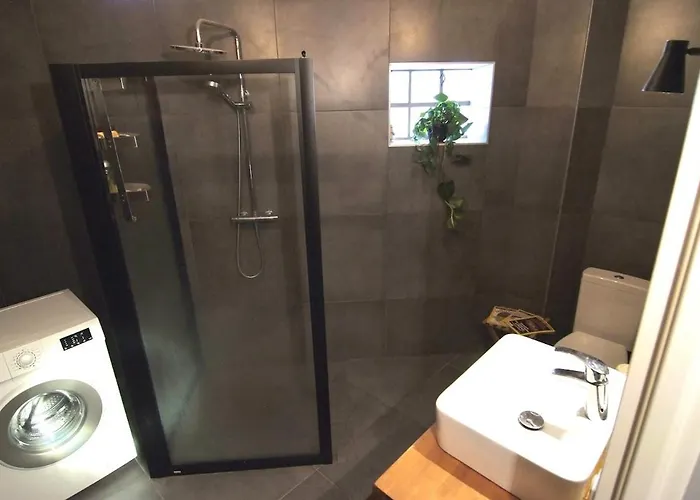 Centre-ville Avec Terrasse Et Place De Parking * Clermont-Ferrand