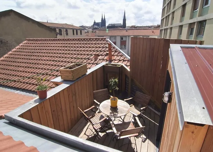 Apartment Centre-ville Avec Terrasse Et Place De Parking *